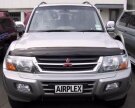 Дефлектор капота (мухобойка) Mitsubishi Pajero (99-06)